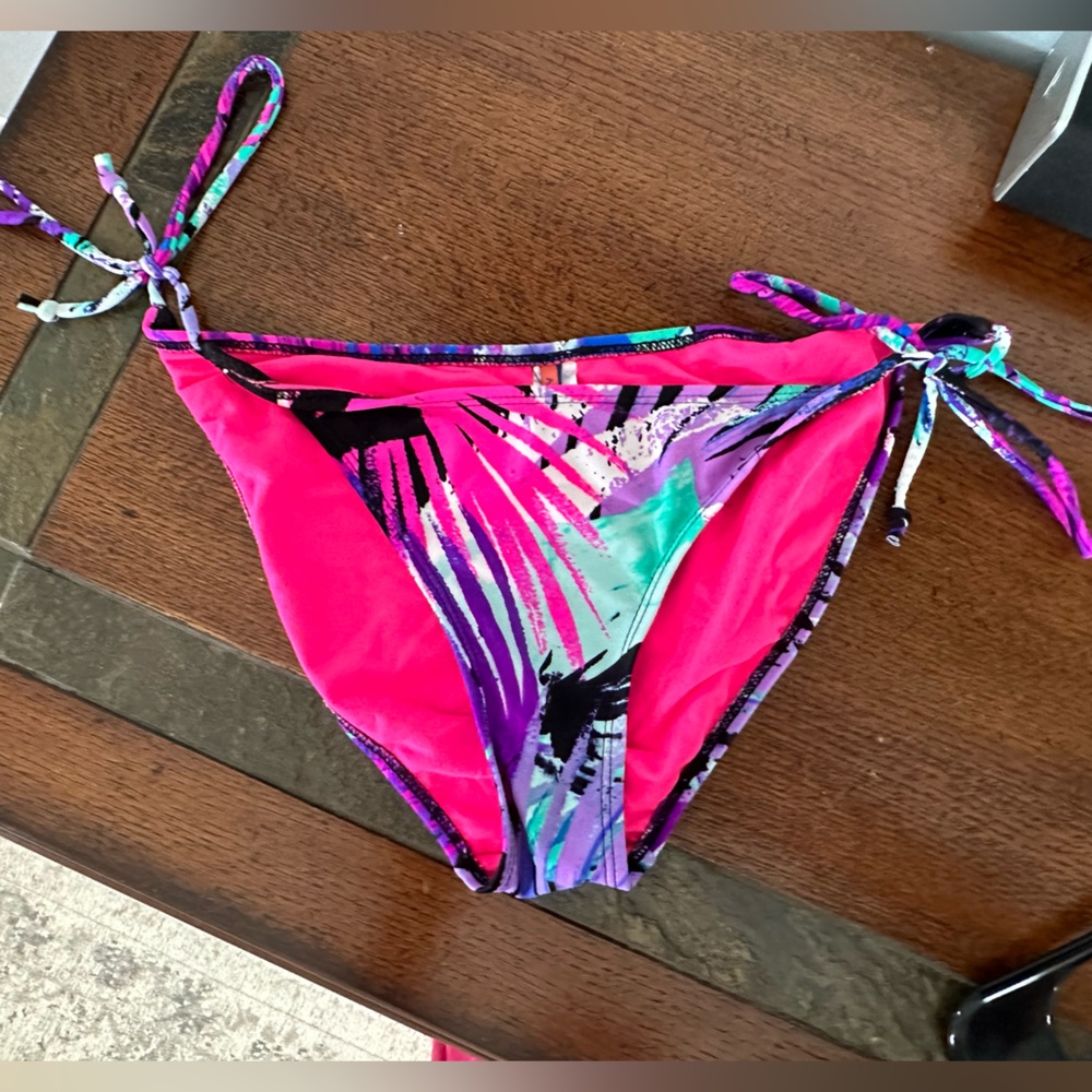 EUC Sz L Apollo Swim bottom